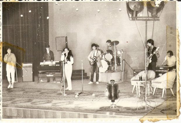 loredana primul show.joile tineretului, onesti