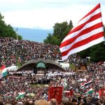 image-2010-05-22-7305302-70-peste-100-000-oameni-pelerinajul-sumuleu-ciuc.jpg