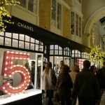 image-2016-12-2-21446705-70-magazin-chanel.jpg