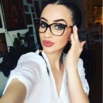 Elena Gondos 13