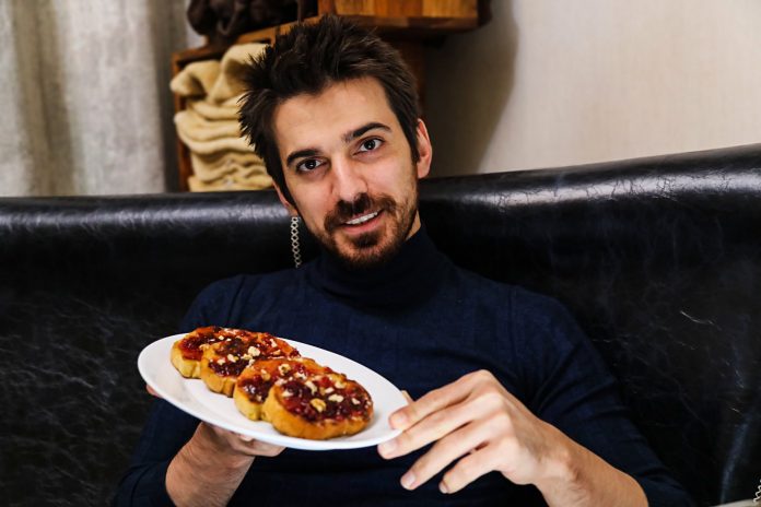 Tuncay Ozturk