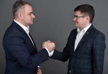 Cotoiul șî Vulpoiul. În ordinea asta!