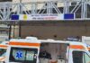 Un bărbat a ajuns la spital cu arsuri după ce locuința sa a fost cuprinsă de flăcări. Acesta susține că focul a fost pus de soție