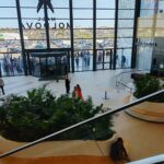 Holul central de la intrarea în Mall Moldova