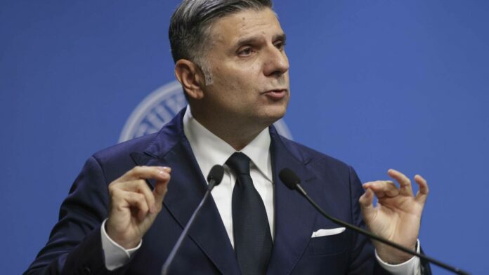 Presedintele ASF spune ce se va intampla cu pensiile private Sursa: Inquam Photos / Octav Ganea