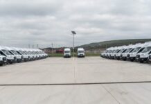 Scandal la Iași: Microbuze electrice pentru elevi, achiziții supraevaluate și haotice – Ministerul Investițiilor sesizează Parchetul European