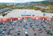 Șoc pe piața comercială: gigantul Carrefour vinde hipermaketurile din Iași