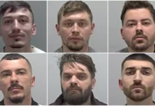 Grupare de hoţi români, destructurată după jafuri de 800.000 € în UK. Ce ascundeau în fortăreaţa lor din Bacău