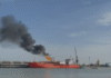 VIDEO Alertă în apropierea României: Navă cu GPL cuprinsă de flăcări după atac cu drone în zona Ismail; autoritățile evacuează preventiv localnicii
