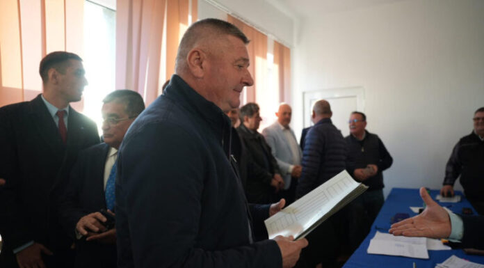 Premieră politică la Iași. PNL și USR susțin același candidat la Primăria Vânători