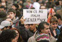 Românii sunt invitați să plece din Italia, pe fondul crizei economice și xenofobiei
