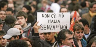 Românii sunt invitați să plece din Italia, pe fondul crizei economice și xenofobiei