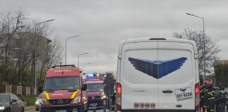 O persoană a fost rănită într-un accident produs în Valea Lupului