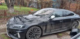 Autoturism de 70.000 euro furat din Austria găsit în zona Aeroportului Iași