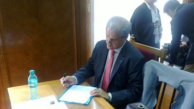 nastase_semnand_decl_de_inc_ICCJ_30_mai_2012