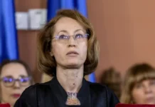 Cine e Raluca Moroșanu, judecătoarea care a ”dinamitat” conferința de presă de la Curtea de Apel. Lista numelor grele trimise după gratii