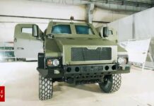Cum arată primul vehicul blindat de luptă proiectat integral în România. „Personalul rămâne în viață chiar dacă e distrus”