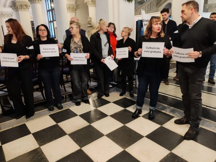 protest palatul culturii
