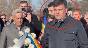 Cine este cel care i-a ținut coroana lui Georgescu: Nicolae Radu, adulator al lui Ceaușescu și al Securității comuniste. IICCMER i-a făcut plângere penală