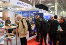 Târgul de Turism de la București. Cum a transformat Consiliul Județean Iași promovarea turismului într-o paradă cu pâine și vin