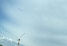 VIDEO Accident rutier pe DN 28, în zona Budăi – Podu Iloaiei. Pompierii intervin pentru salvarea a două persoane încarcerate
