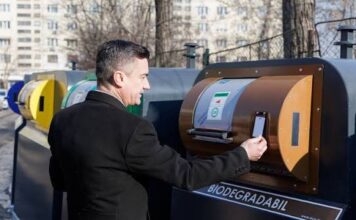 Deși au fost montate, cele 150 de insule ecologice din Iași nu funcționează din cauza unui blocaj la București