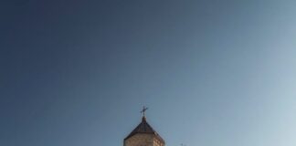 Spațiile verzi de la Mănăstirea „Sfinții Trei Ierarhi” vor fi reamenajate printr-o investiție de peste 400.000 de lei