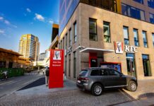 Singurul KFC Drive-Thru din Iași, relocat într-un nou spaţiu din Palas, cu peste 400 mp la interior și servicii disponibile non-stop