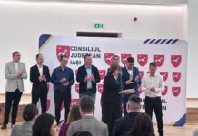 Elevii din școlile speciale din Iași, premiați pentru rezultate de excepție