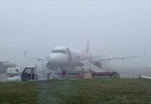 Ceața face diferența între aeroporturile din Iași și Suceava. De ce un sistem performant poate ține avioanele la sol, iar altul permite zboruri în condiții dificile